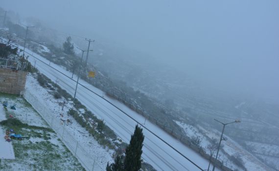 הטמפרטורות צונחות מתחת לאפס. כוננות שלג גם בדרום