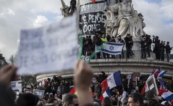 עלייה יהודית? כן. לא צריכים כאן ערב רב