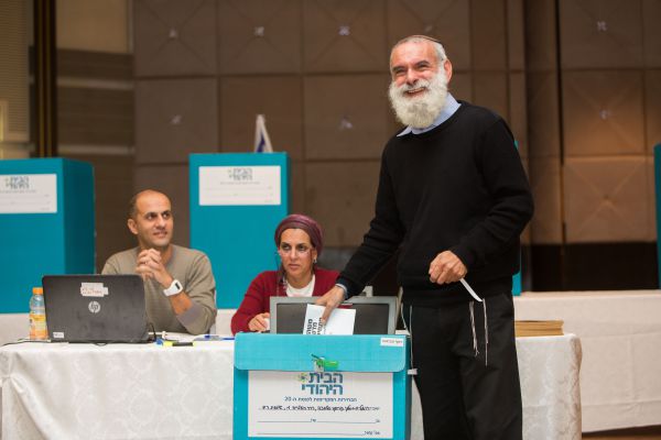 בדרך לתבוסה חרד"לית: הדילים מפוצלים