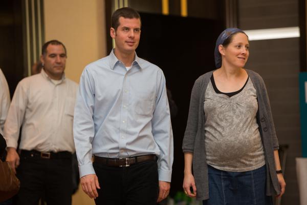 מהפריימריז לחדר הלידה: לרונן שובל נולדה בת