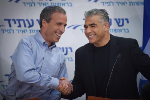 שטרן הוצג ב'יש עתיד', לא ברור אם יוצב במקום ריאלי