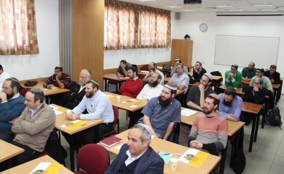 לראשונה: קורס הכשרה לרכזי ומנהלי קהילות