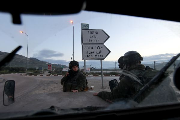 שני חברי כיתת הכוננות של הישוב איתמר יצאו להגן מפני פורעים ונעצרו