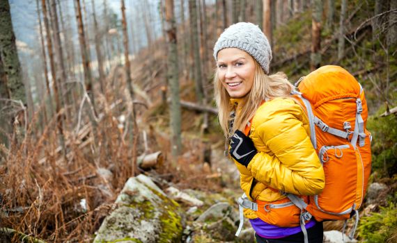 דייט בלי כיסוי: אז נסעתי למחנה באמריקה