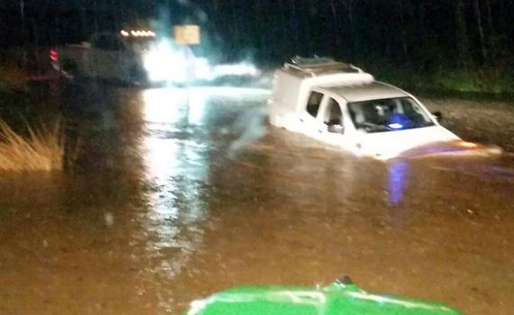 נחל הגעתון בנהריה עלה על גדותיו, בתים הוצפו