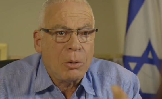 אורי אריאל מרגיז את זהבה גלאון. צפו