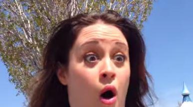 מופתעת מאוד: הסלפי שהפך להצעת נישואין