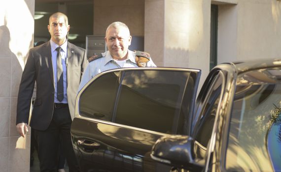 אייזנקוט יחל היום את תפקידו כרמטכ"ל