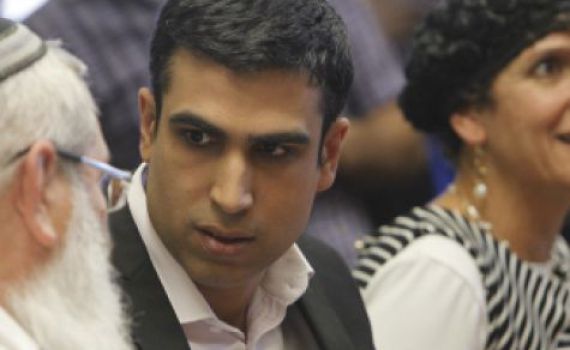 "בניגוד אליו, לא פגעתי בעולם התורה"