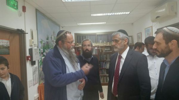 "זה אמנם נראה כמו חלום אבל נחזור לגוש קטיף"