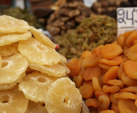 ג'ובראן: אסור לבית היהודי לחלק פירות ט"ו בשבט