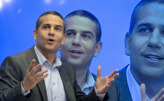 ‫ינון מגל: "הפסקתי לעשן כשהצטרפתי לפוליטיקה"