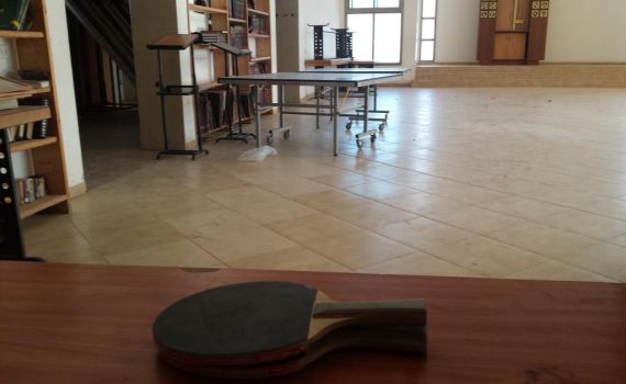 הצצה ל'עוד יוסף חי': הכיתות הפכו לחדרי שינה