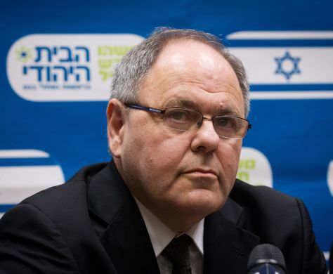 "מי שמחפש מחיאות כפיים שיופיע בפני קהל משוכנע"