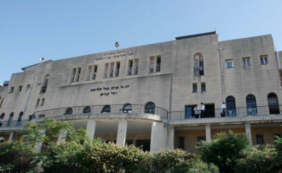 עשרות פצועים בתקרית בין 'המחבלים' ל'השונאים'