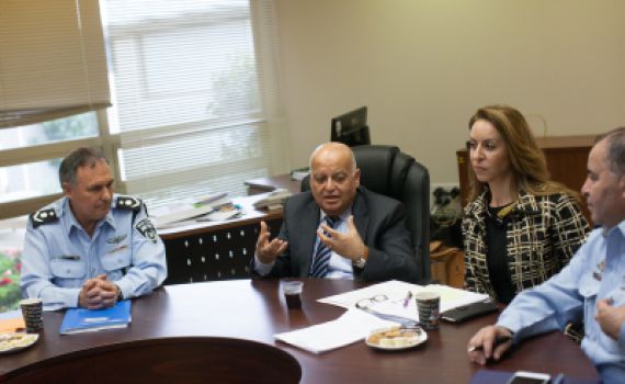 "תפקיד ועדת הבחירות בפסילת מועמד – סרק"