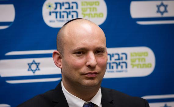 אסור לבנט לוותר על תיק החוץ / דעה