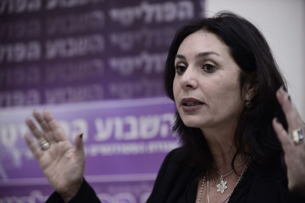 אומנים נגד מינוי רגב: "בעיניי היא בהמה"