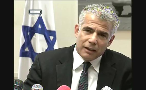 החוק הראשון של לפיד: דרעי לא יוכל לכהן כשר