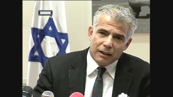 החוק הראשון של לפיד: דרעי לא יוכל לכהן כשר