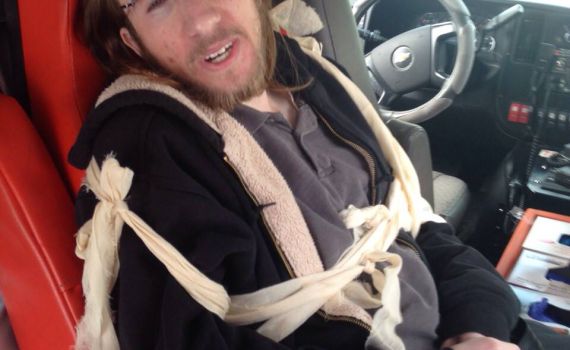 ערבי תקף יהודי ביציאה מהר הבית ושבר את ידו