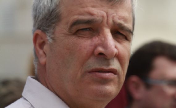 יו"ר מועצת יש"ע: "מעדיף ממשלה רחבה"