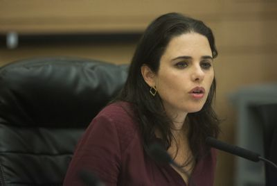 'הליכוד' ל'הבית היהודי': "איילת שקד לא תהיה שרה"