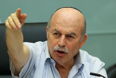 סלומינסקי: "פסיכופט שצריך לאשפז"