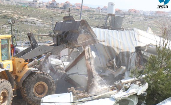 התודה של נתניהו: הרס שלושה בתים בגבעת אסף