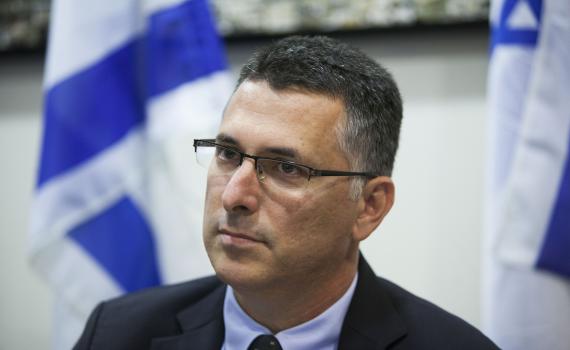 "עמדת פירון בעד לימודי הנכבה מוטעית מיסודה"