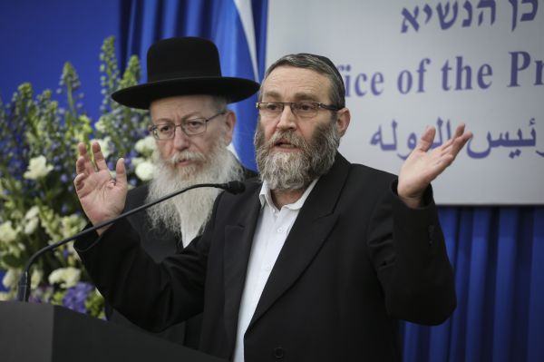 גפני מבהיר: "נשב בממשלה גם בלי ש"ס"