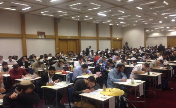 2,000 נבחנים לרבנות: מאמץ לזרז את התוצאות