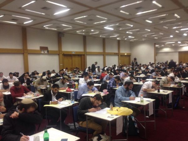 2,000 נבחנים לרבנות: מאמץ לזרז את התוצאות