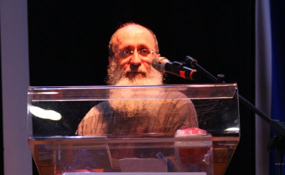 הרב שרקי: לירות על בתי מחבלים גם אם יש בהם תינוקות