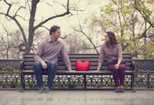 שטו"ת סמס חגיגי: מה לא כדאי לעשות בדייטים
