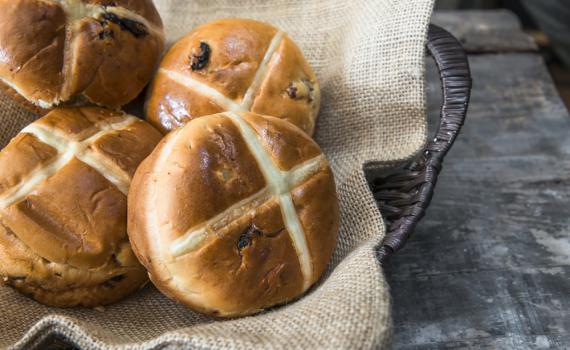 הבית כבר כשר? מתכון ללחמניות כשרות לפסח