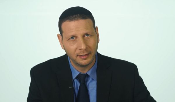 מפלגת 'מגנים על ילדנו' הסירה את מועמדותה