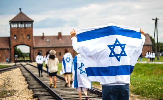 יומן מסע מפולין: השביל הזה ממשיך כאן