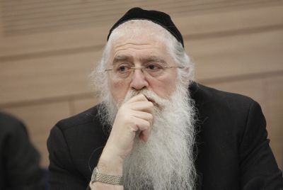 "אין דבר כזה האצלת סמכויות של השר לסגן השר"