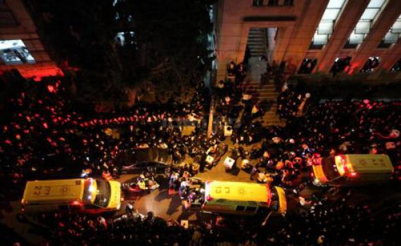 הרוג ושלושה פצועים קשה בהלוויתו של הרב וואזנר