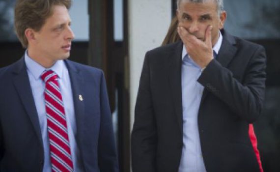 כחלון נערך למצב של ישיבה באופוזיציה