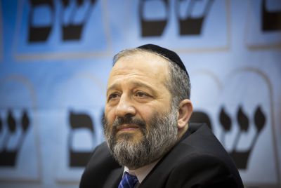 לחץ על דרעי: "התחבורה לא פחות חשוב מהפנים"