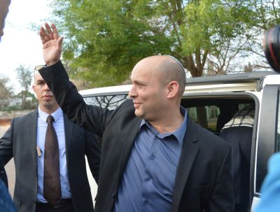 פרשת הרב יגאל: אנחנו אלה שדורשים הבהרות