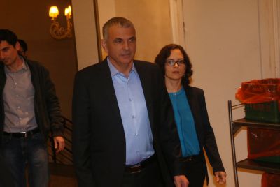 'הליכוד': "כחלון דוחף אותנו לזרועות הרצוג"