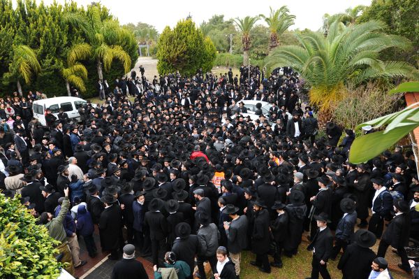 הלווית הרב גריינמן זצ"ל: 8 נפגעים במצב קל