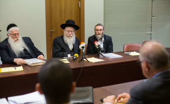 הסכם קואליציוני ראשון: יהדות התורה בפנים