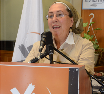 הרבנית חנה הנקין תקבל דר' לשם כבוד מבר אילן