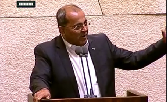 צפו: אחמד טיבי מתנצל בפני אורן חזן