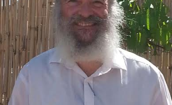 דמוקרטיה של ניתוק; בין לפיד לבית המשפט העליון