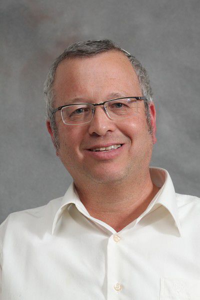 "אסור שעסקנים חרדים ישלטו על המערכת"